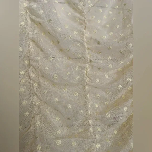 Free people layering mesh top with daisys on it nwot - Picture 4 of 5